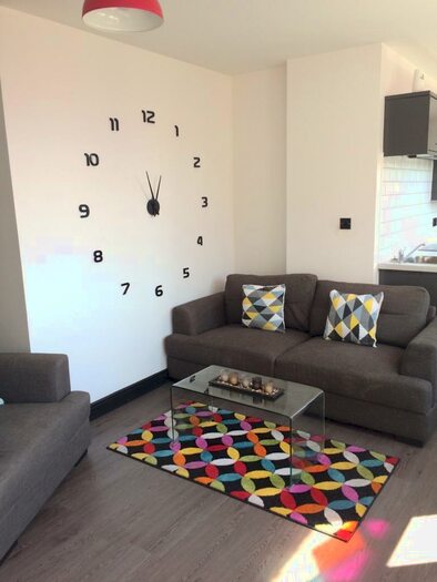 2 Bedroom Flat To Rent In North House, North John St, Liverpool, L2