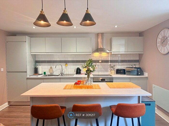 2 Bedroom Flat To Rent In Duncroft, Harrogate, HG1