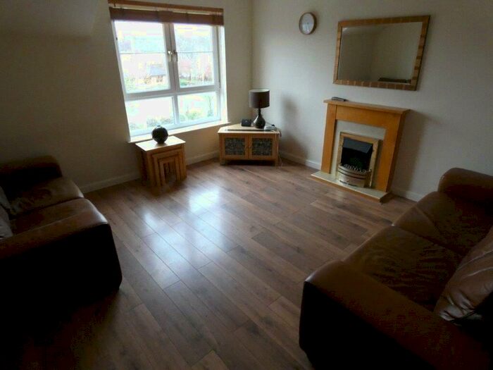 2 Bedroom Flat To Rent In Eday Road, Aberdeen, AB15