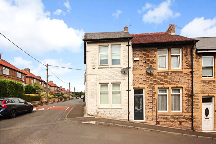 2 Bedroom End Of Terrace House For Sale In Delacour Road, Blaydon, NE21