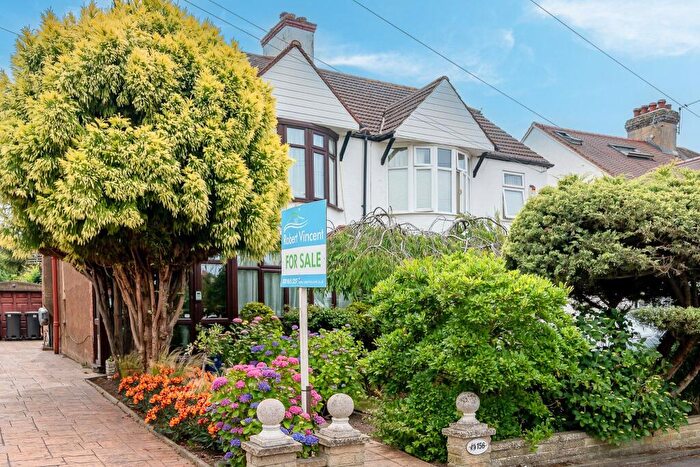 4 Bedroom Semi Detached House For Sale In West Wickham, BR4