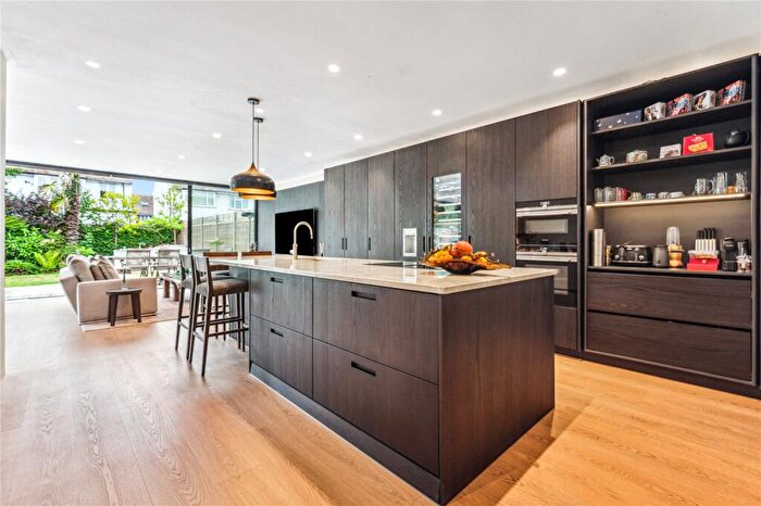 5 Bedroom Semi Detached House To Rent In Shottfield Avenue, London, SW14