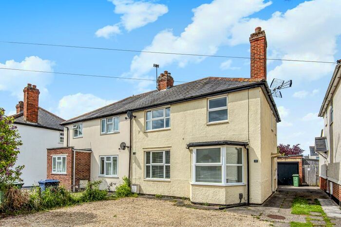 3 Bedroom Semi-Detached House To Rent In Benson Road, Headington, OX3