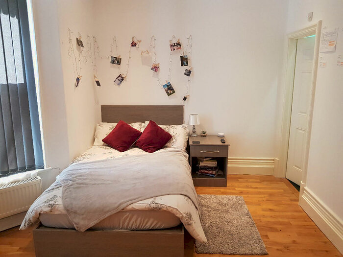 Studio To Rent In West Walk, Leicester, Leicestershire, LE1