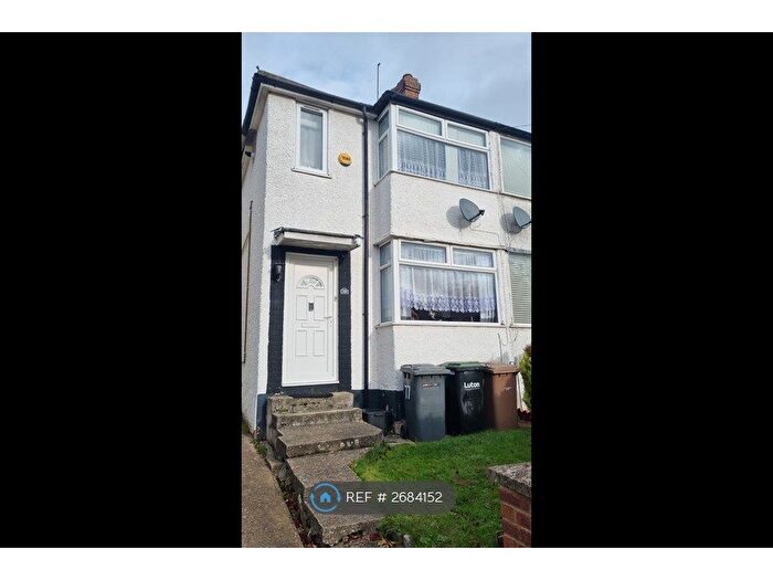 2 Bedroom Semi-Detached House To Rent In Third Avenue, Luton, LU3