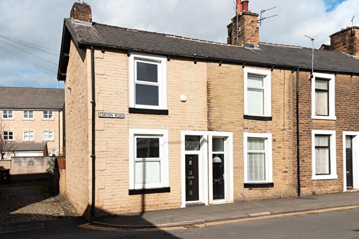 2 Bedroom Terraced House For Sale In Station Road, Padiham, Lancashire, BB12