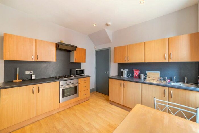 5 Bedroom Terraced House To Rent In &#;pppw - Warton Terrace, Heaton, NE6