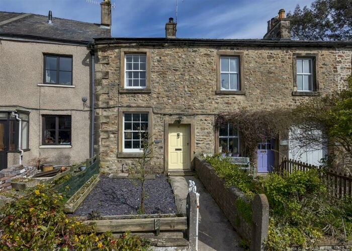 2 Bedroom Terraced House For Sale In Rosedale, Burton In Lonsdale, LA6