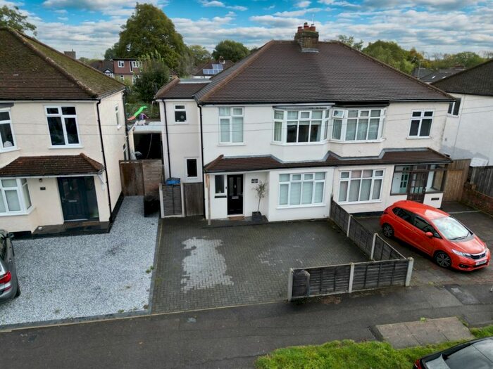 4 Bedroom Semi-Detached House To Rent In Scotland Bridge Road, New Haw, Addlestone, Surrey, KT15