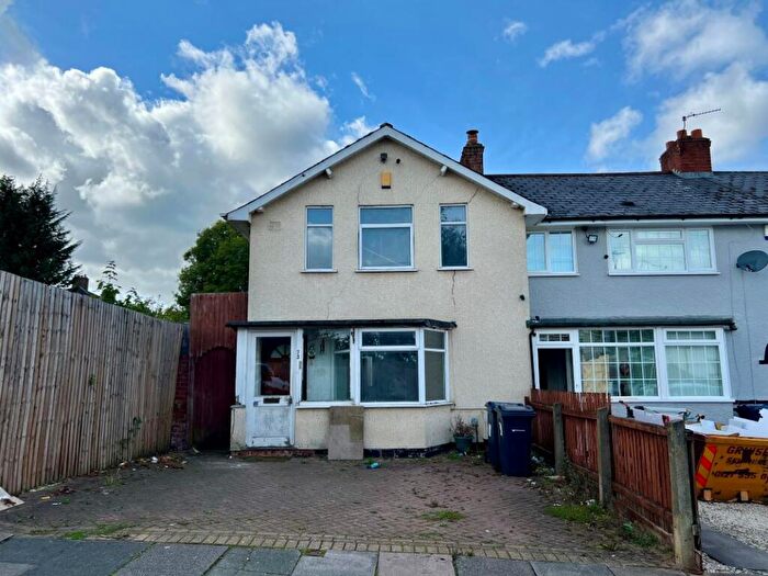 3 Bedroom End Of Terrace House For Sale In Kemsley Road, Maypole, Birmingham, B14