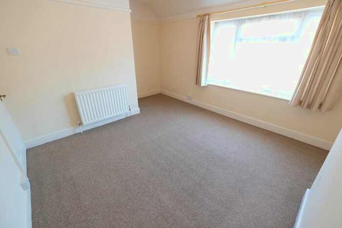 2 Bedroom Terraced House For Sale In Ewell Way, Southampton, SO40