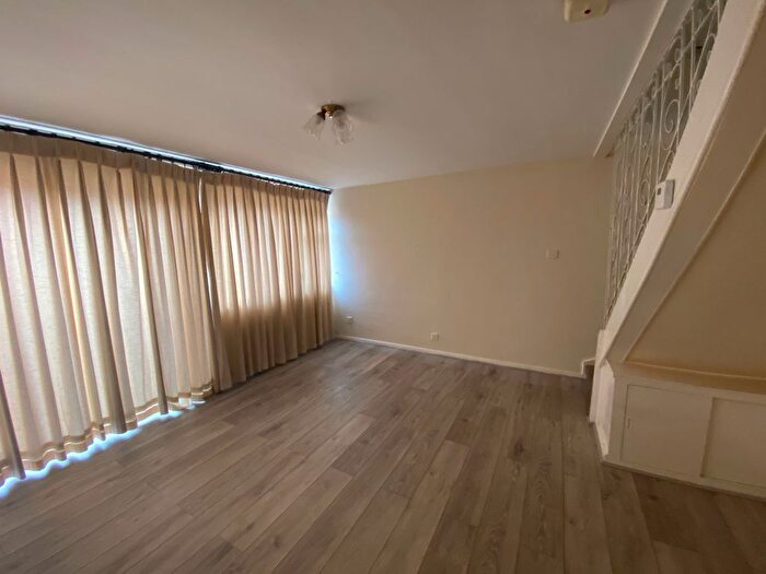 2 Bedroom Terraced House To Rent In Waylands, Hayes, UB3