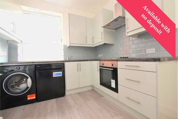 1 Bedroom Apartment To Rent In Station Road, Ilford, IG1