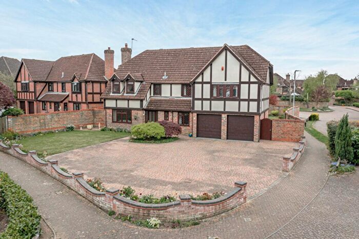 5 Bedroom Detached House For Sale In Spacious Living In Thorpe End, NR13