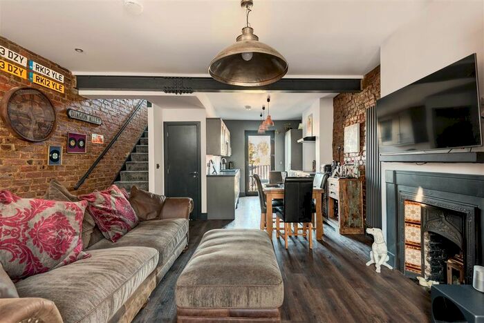 2 Bedroom Terraced House To Rent In Manor Road, Hastings, TN34