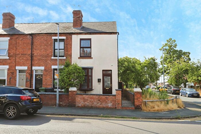 3 Bedroom Terraced House For Sale In Hurcott Road, Kidderminster, Worcestershire, DY10