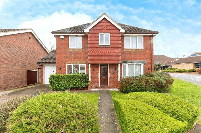 3 Bedroom Detached House For Sale In Coppard Gardens, Chessington, KT9
