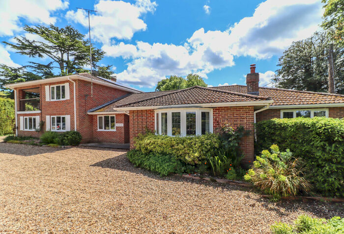 6 Bedroom Detached House For Sale In Goodworth Clatford, Andover, Hampshire, SP11