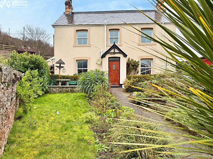 3 Bedroom Detached House For Sale In Villa, Llandudno Junction, Conwy, LL31