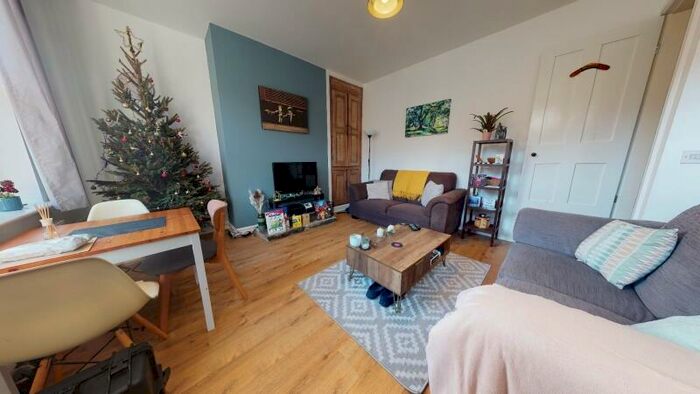 2 Bedroom Terraced House To Rent In Beechwood Mount, Burley, Leeds, LS4