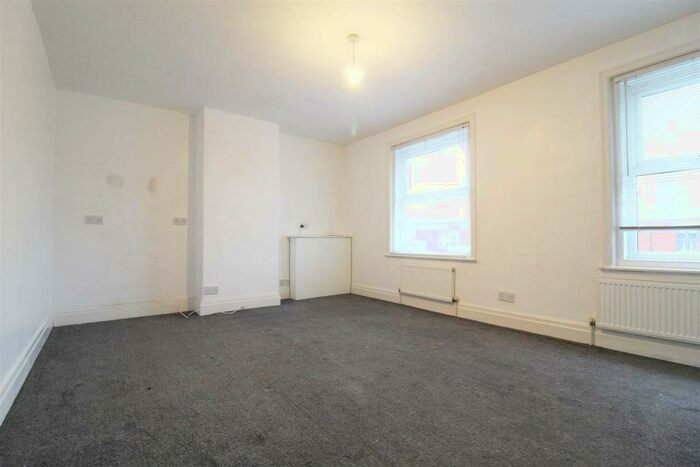 1 Bedroom Apartment To Rent In Buxton Road, High Lane, Stockport, SK6