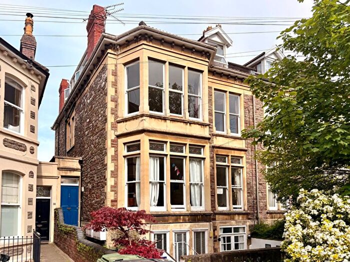 2 Bedroom Flat For Sale In Salisbury Road, Redland, Bristol, BS6