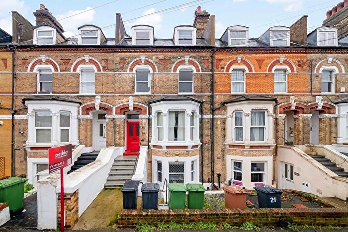 2 Bedroom Flat For Sale In Venner Road, Sydenham, London, SE26