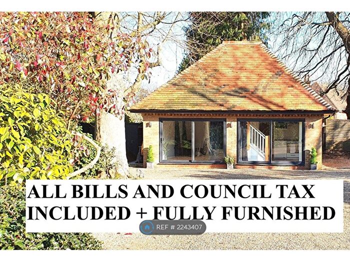 3 Bedroom Detached House To Rent In Godden Green Lodge, Godden Green, TN15