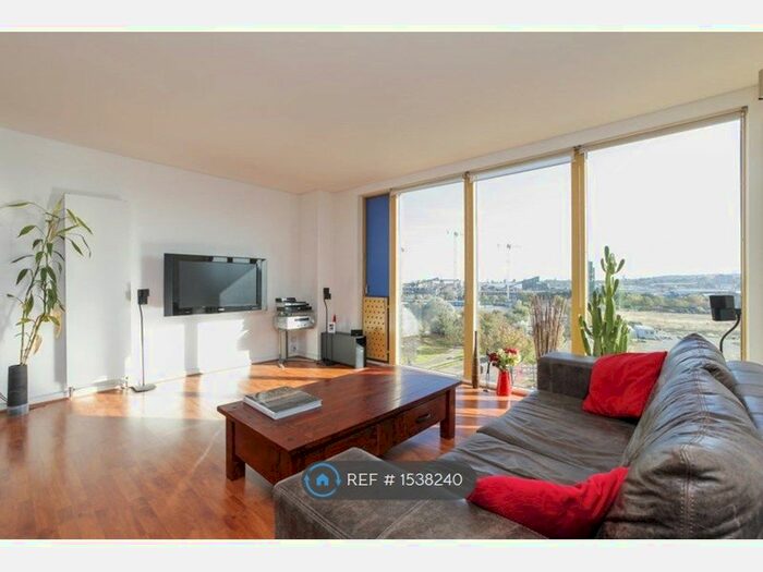 1 Bedroom Flat To Rent In Farnsworth Court, London, SE10