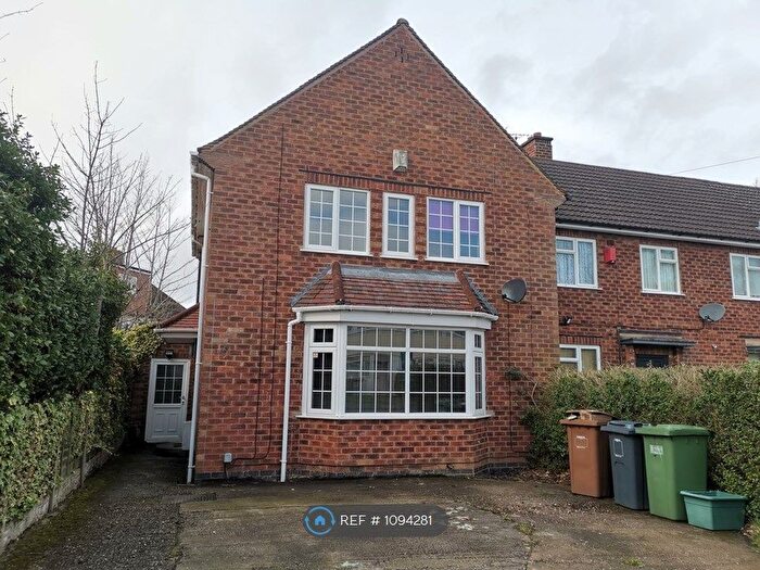 3 Bedroom End Of Terrace House To Rent In Highwood Avenue, Solihull, B92