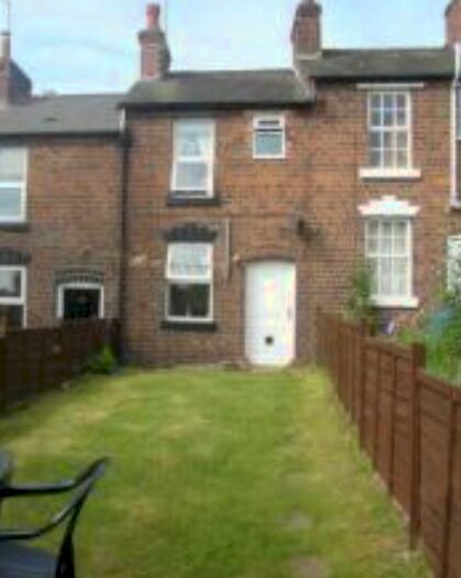 2 Bedroom House To Rent In Park Street, Kidderminster, DY11