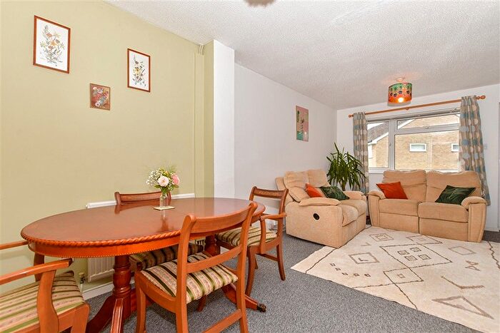 2 Bedroom End Of Terrace House For Sale In Sherbourne Drive, Barming, Maidstone, Kent, ME16