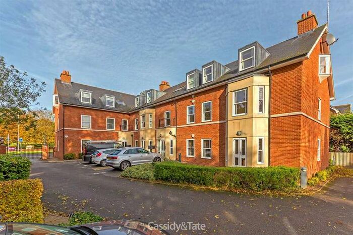 2 Bedroom Flat To Rent In Aventine Court, 101 Holywell Hill, St Albans, AL1