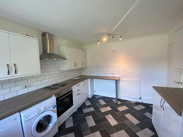 2 Bedroom Apartment To Rent In St. Lawrence Close, Knowle, Solihull, B93