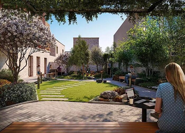 Flat For Sale In Bellamy Close London, E14