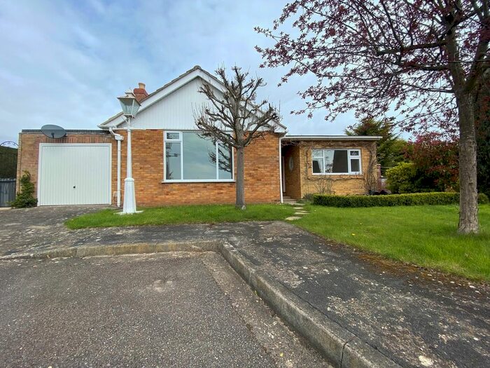 3 Bedroom Bungalow To Rent In Laburnham Drive, Hanthorpe, Bourne, PE10