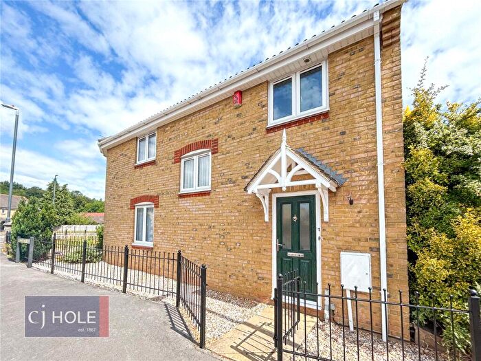 3 Bedroom House To Rent In Elizabeth Way, Mangotsfield, Bristol, BS16