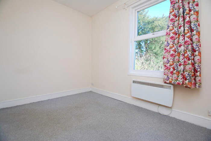 2 Bedroom Apartment To Rent In Boxgrove Court, London Road, Guildford, Surrey, GU1