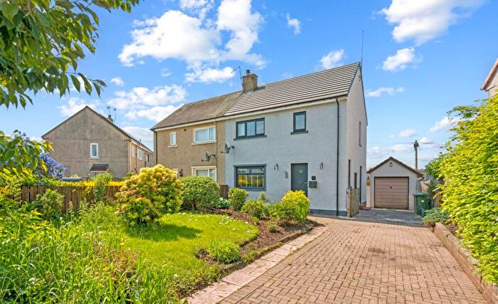 2 Bedroom Semi-Detached House For Sale In Glenhead Avenue, Coalsnaughton, FK13