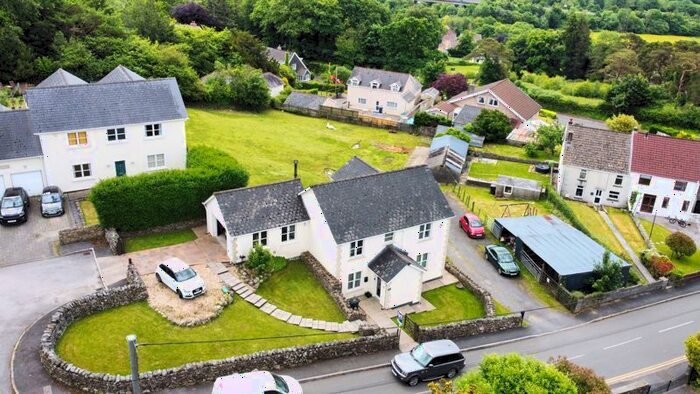 4 Bedroom Detached House For Sale In Ystradfellte Road, Glynneath, Neath, Neath Port Talbot, SA11