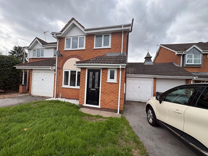 3 Bedroom Semi Detached House To Rent In Parkstone Close, West Bridgford, Nottingham, Nottinghamshire, NG2