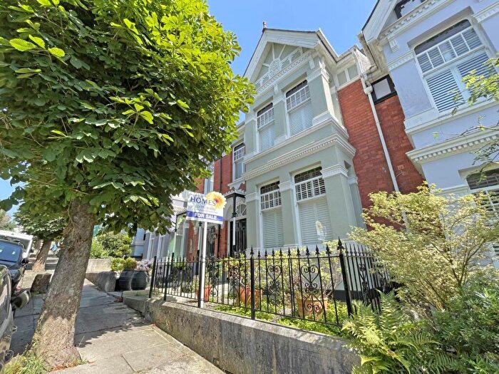 3 Bedroom Terraced House For Sale In Burleigh Park Road, Peverell, Plymouth, PL3