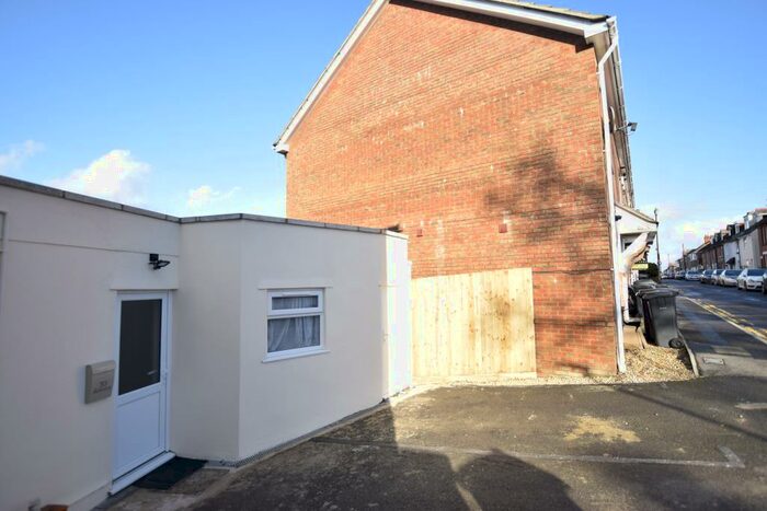 1 Bedroom Flat To Rent In Windham Road, Bournemouth, BH1