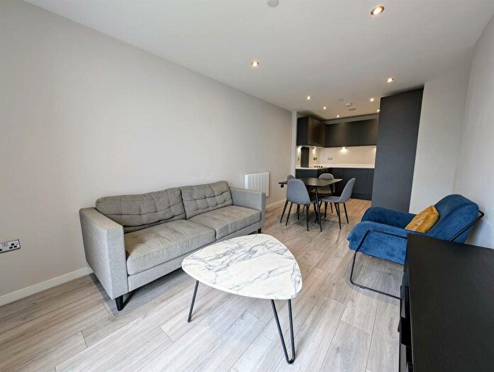 2 Bedroom Apartment To Rent In Park Central, Jesse Hartley Way, Liverpool, L3