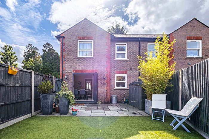 3 Bedroom Semi-Detached House For Sale In Leverstock Green Road, Leverstock Green, Hemel Hempstead, Hertfordshire, HP3
