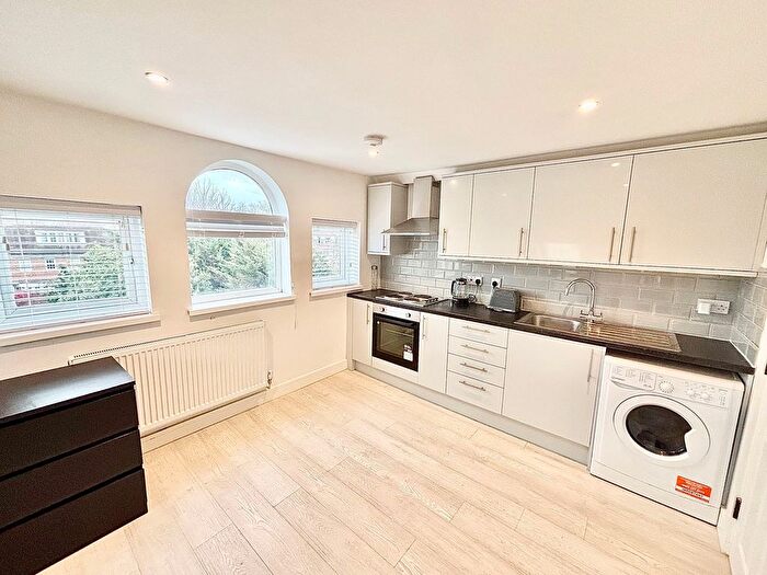 1 Bedroom Flat To Rent In Seagry Road, London, E11