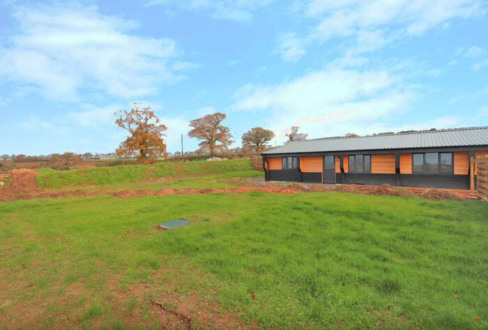 4 Bedroom End Of Terrace House For Sale In Maglea Barns, Kerswell, Cullompton, EX15