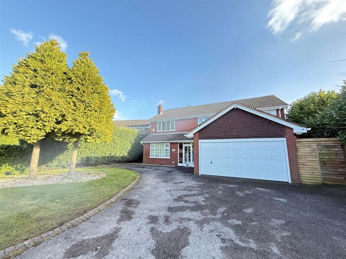 5 Bedroom Detached House To Rent In Little Aston, Sutton Coldfield, B74