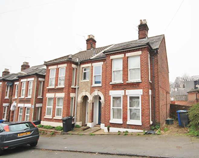 1 Bedroom Flat To Rent In Chalk Hill Road, Norwich, Norfolk, NR1