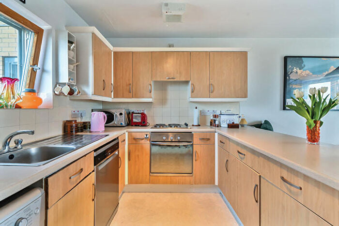 2 Bedroom Flat For Sale In Gaumont House, Peckham, London, SE15